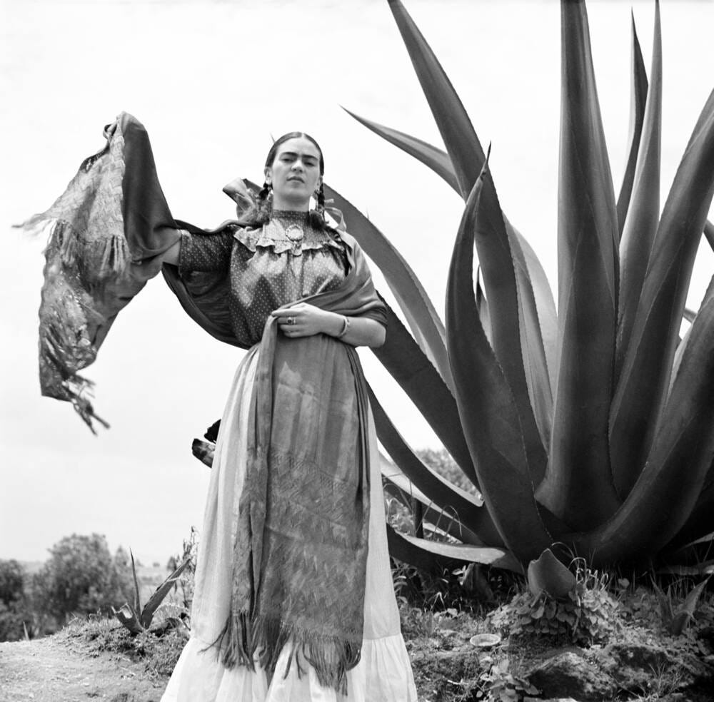 Artist Frida Kahlo (1937)