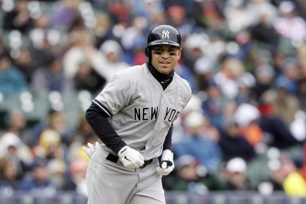 Jacoby Ellsbury top hot man for yankees bat american league mlb 2015