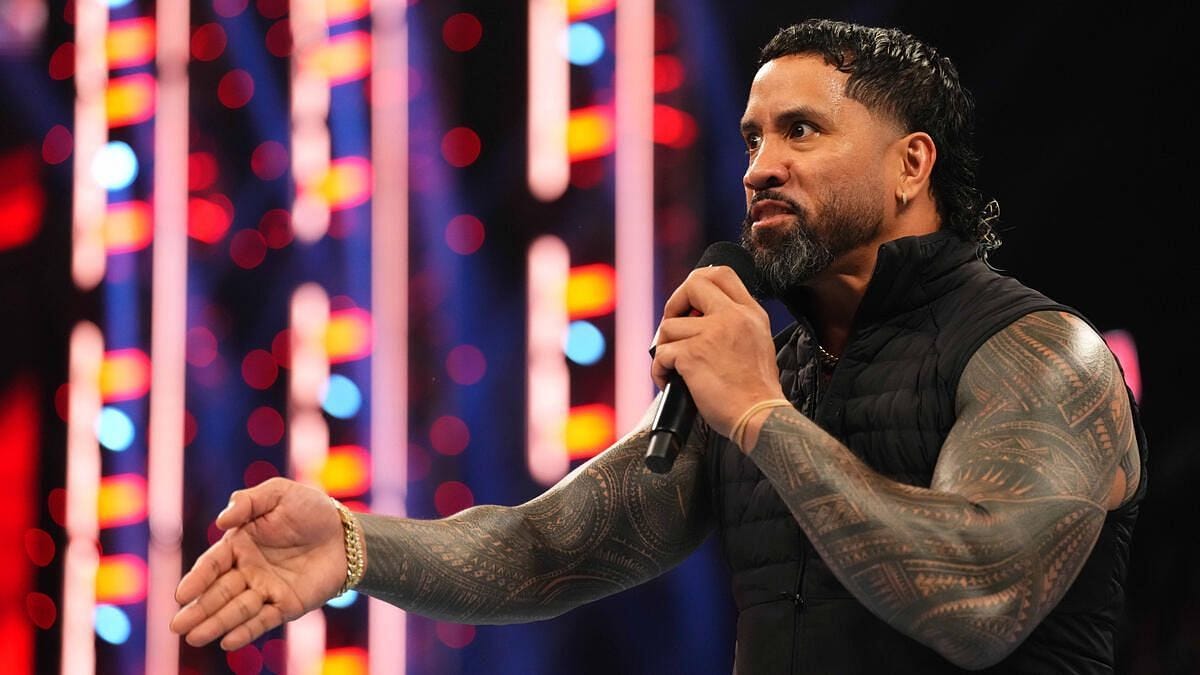 Jey Uso might be fighting his family at WrestleMania 40.