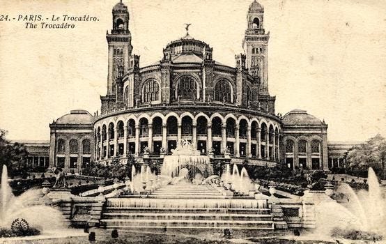 Trocadéro PalaceAntique postcard