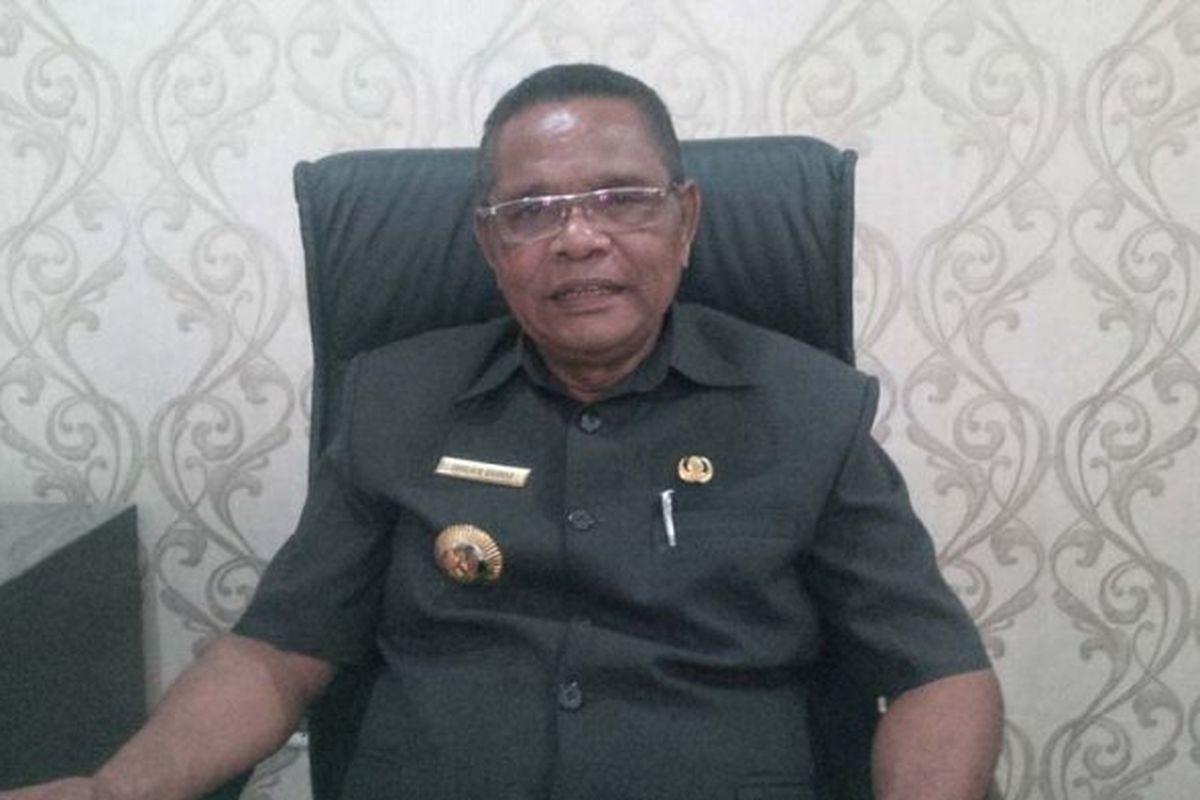 Wakil Bupati Alor Imran Duru. Pada Minggu (7/5/2023), Imran Duru meninggal dunia di RSPAD Jakarta