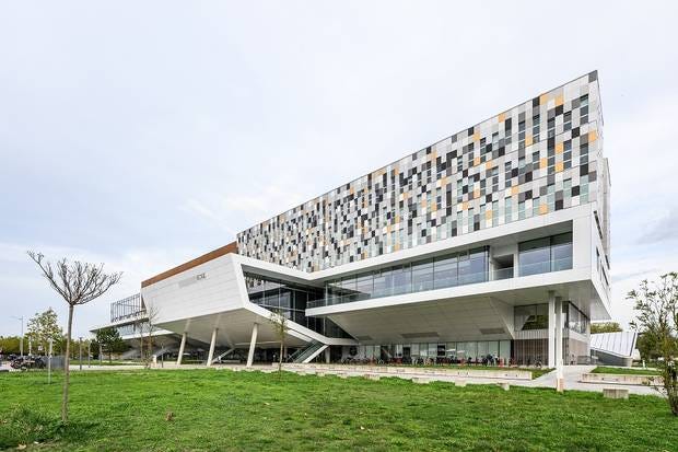 Discover the Bordeaux campus in KEDGE Business School