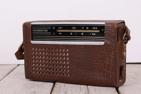 Selga 7 Transistor Radio in Leather Case, USSR Radio Receiver, Portable  Radio, M/L Waves Radio, Retro Radio Receiver, Transistor Radio - Etsy  Singapore