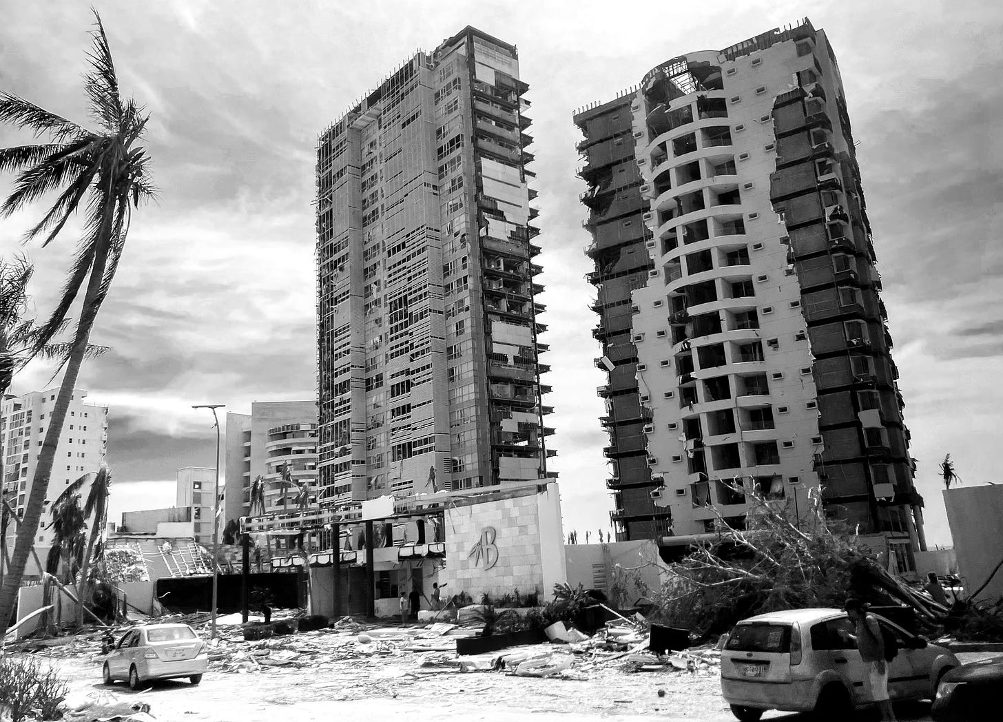 destroyed acapulco after hurricane otis