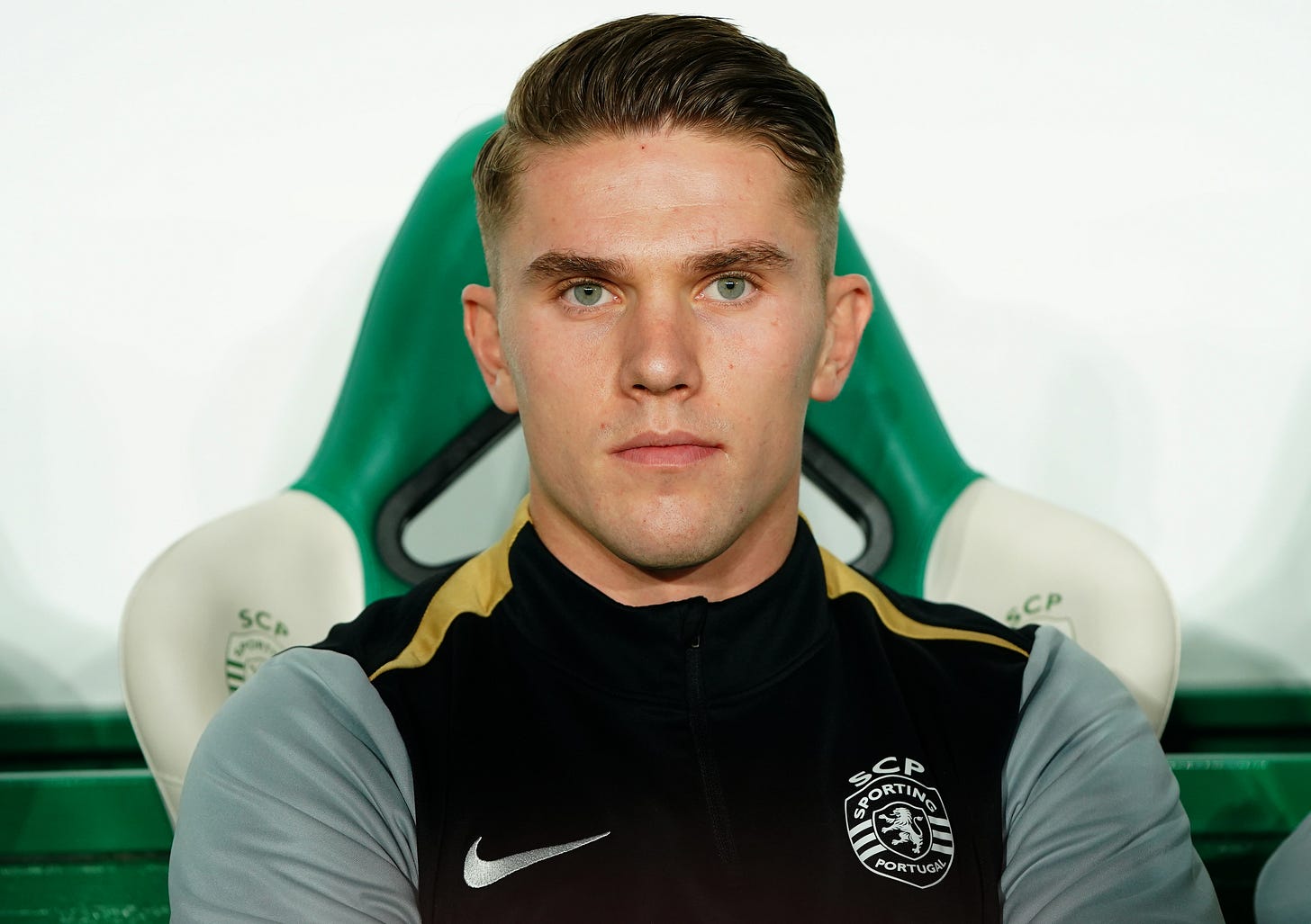 Viktor Gyokeres looks on from the bench at the Estadio Jose Alvalade.