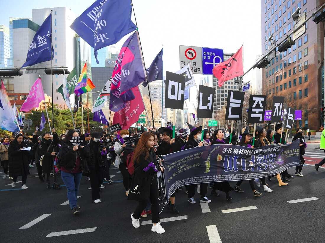 What it's like to be a woman in South Korea, where anti-feminism is rampant  : NPR