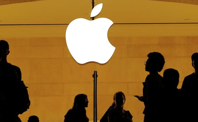 UK Man Sues Apple After Wife Discovers 'Deleted' Messages With Sex Worker