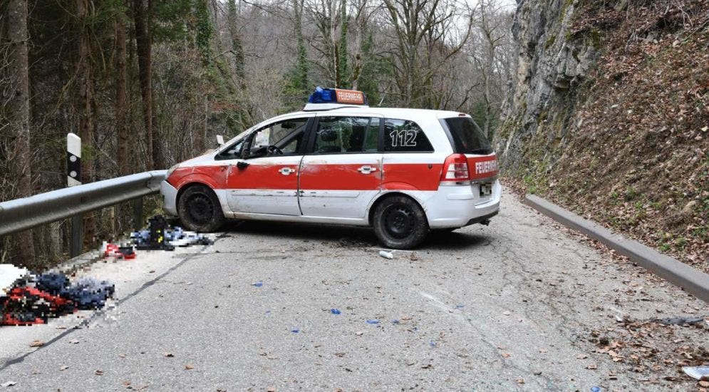 Tragic accident in Rümlingen BL: fire brigade officer dies due to medical reasons