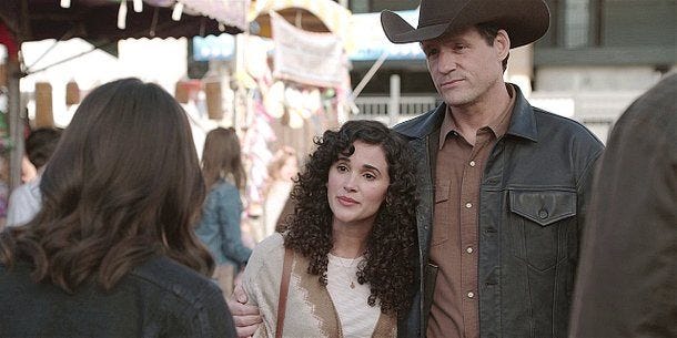 Rita and Fenton being nice to Cassie at Dallas STate Fair on Walker.