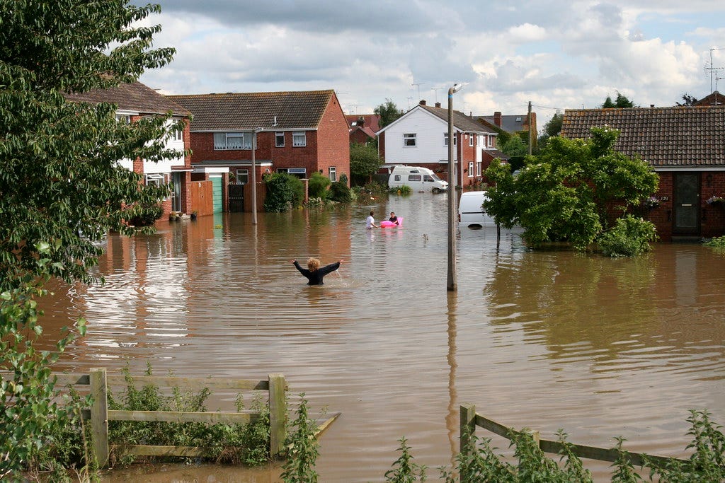Flooding in Tewkesbury, July 2007 | Canterbury Leys from old… | Flickr