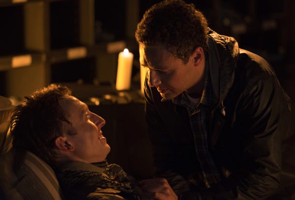 aaron with boyfriend eric on walking dead season 5 ep11 2015