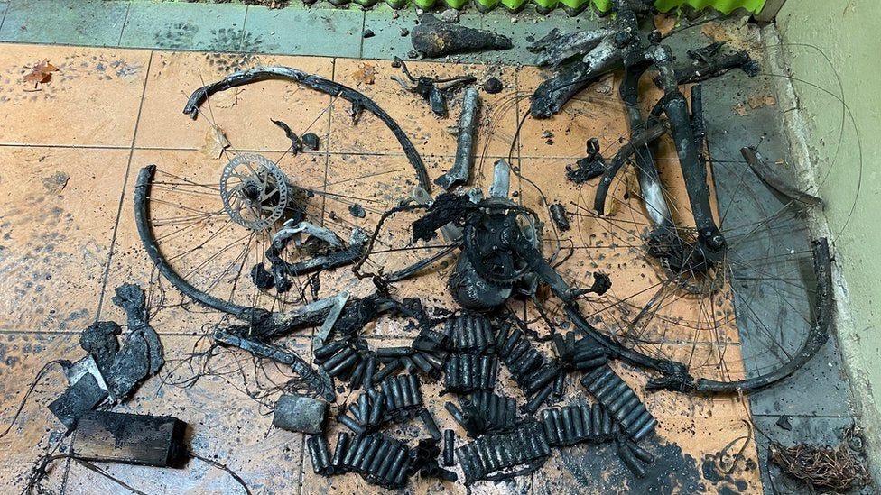 E-bike suspected cause of huge Australia house fire - BBC News