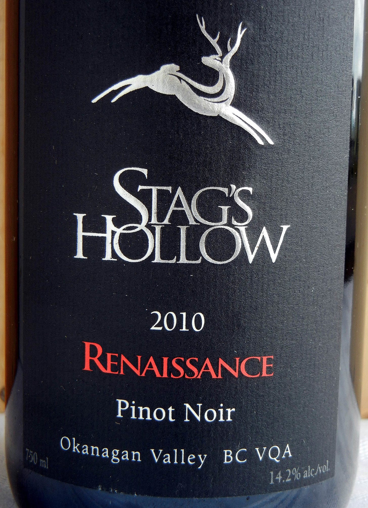 Stag's Hollow Renaissance Pinot Noir 2010 Label - BC Pinot Noir Tasting Review 14