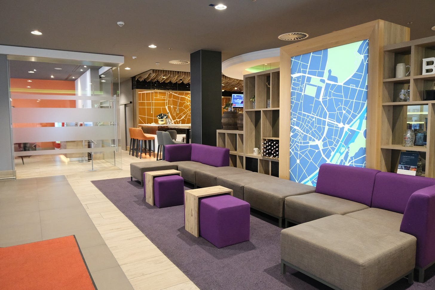 Holiday Inn hotel lobby