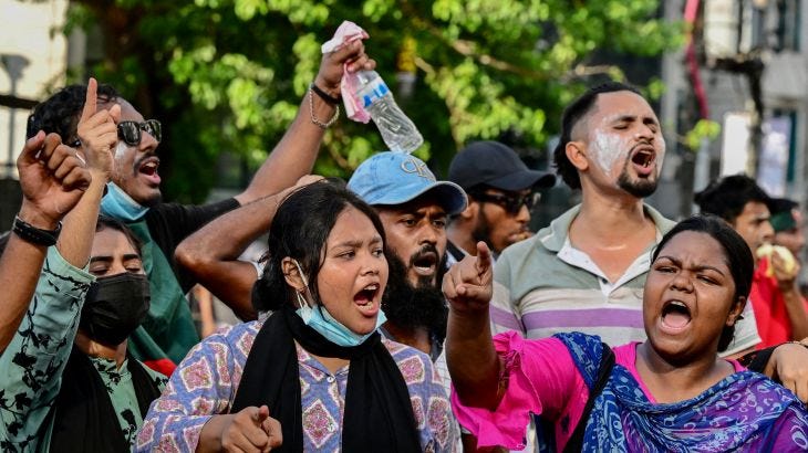 Students shout slogans during ongoing anti-quota protest in Dhaka on July 18, 2024. - Bangladeshi students pressed on July 18 with nationwide protests against civil service hiring rules, rebuffing an olive branch from Prime Minister Sheikh Hasina