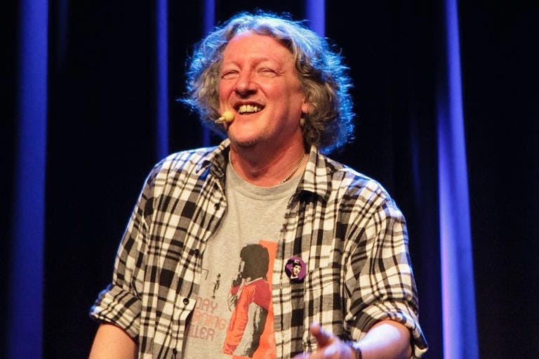 Comedian Andy Smart has sadly passed away