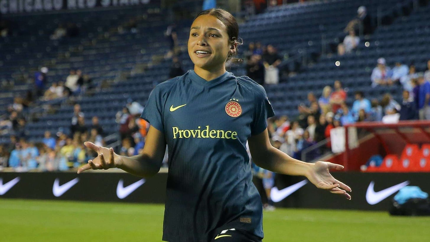 VIDEO: Sophia Smith nets stupendous brace as Portland Thorns and USWNT star  blank Chicago Red Stars | Goal.com US