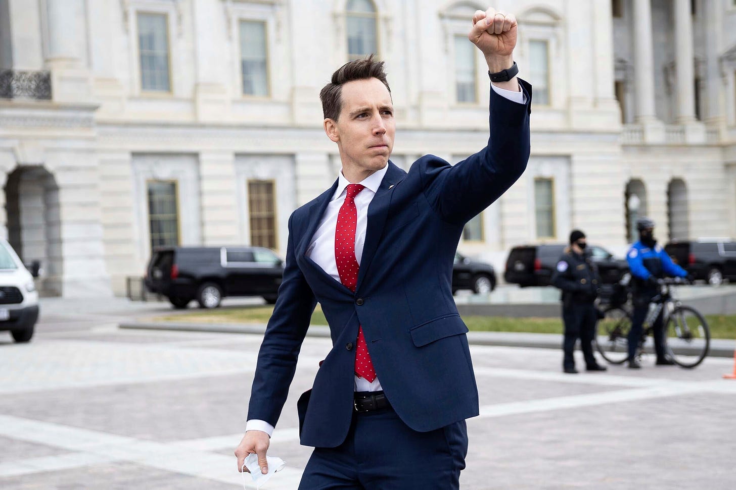 What Did Josh Hawley's Jan. 6 Fist Pump Really Mean? We Asked the  Photographer Who Got the Shot. - POLITICO