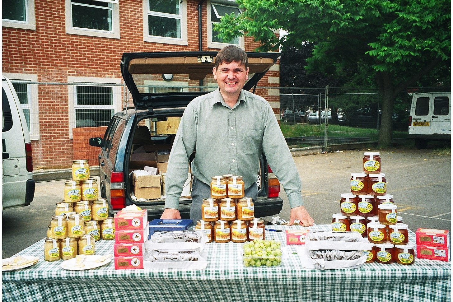Keith the honey seller, Wimbledon farmers market, 2001