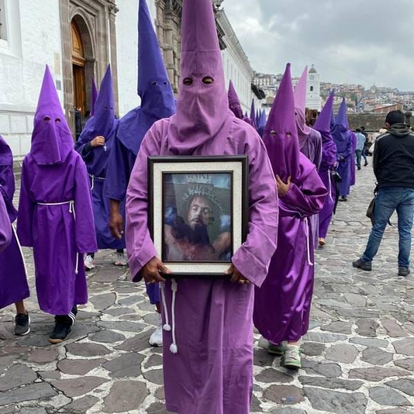 Procesión Jesús del Gran Poder comienza en el centro Quito