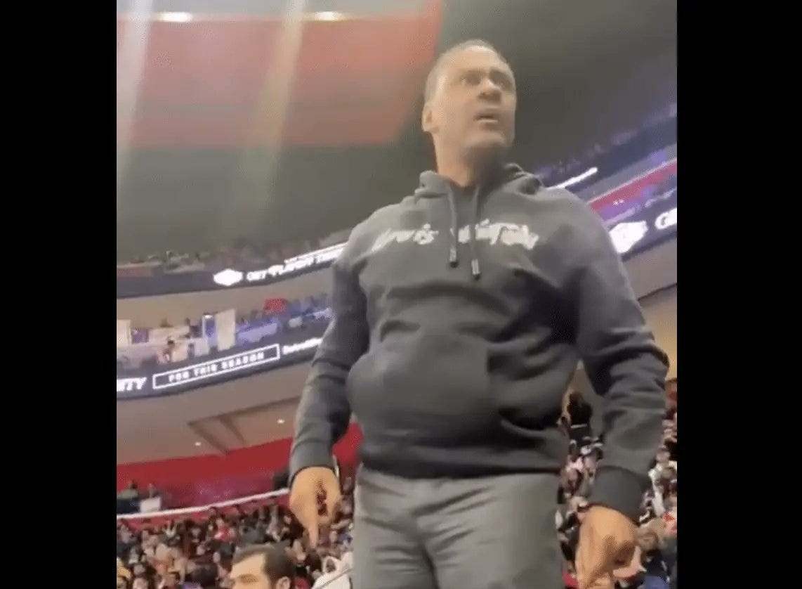 DetroitSportsNation on X: "A viral video has emerged showing Detroit  Pistons GM Troy Weaver threatening fan. https://t.co/AssSKJfpCN  #DetroitPistons #TroyWeaver https://t.co/9e2mjPBWi6" / X