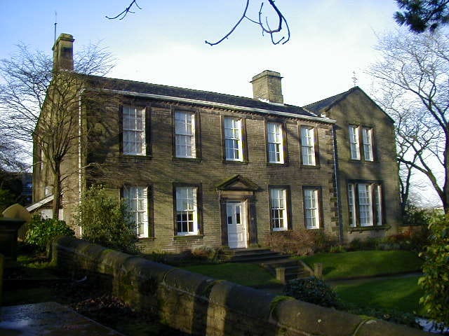 Bronte Parsonage © DS Pugh cc-by-sa/2.0 :: Geograph Britain and Ireland