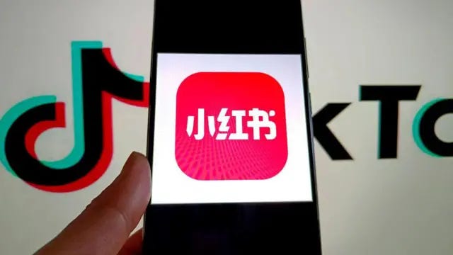 RedNote, la aplicación a la que están migrando los "refugiados de TikTok" ante la prohibición en EE.UU. de la plataforma china - BBC News Mundo