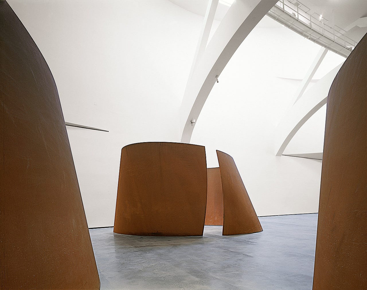 Richard Serra | Torqued Ellipse | The Guggenheim Museums and Foundation