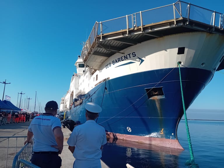 The Geo Barents ship docked at the port of Salerno | Photo: ANSA / FRANCESCA BLASI