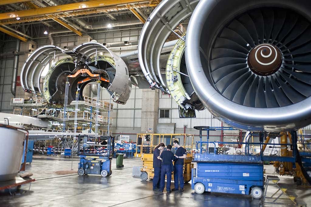 Iberia Mantenimiento recibe la certificación EASA para probar los motores  V2500 - Fly News