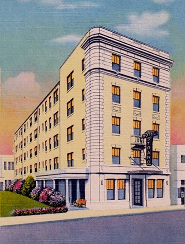  Figure 1: Strand Hotel postcard
