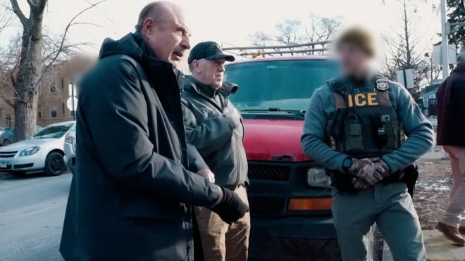 Dr. Phil joins Trump border czar Tom Homan, ICE officers for Chicago raids