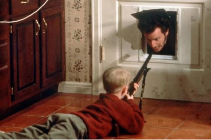 In Home Alone (1990) Marv sticks his head through a doggy door. To explain  the door as we don't see the McCallister Fa… | Monday humor quotes, Home  alone, Fml funny