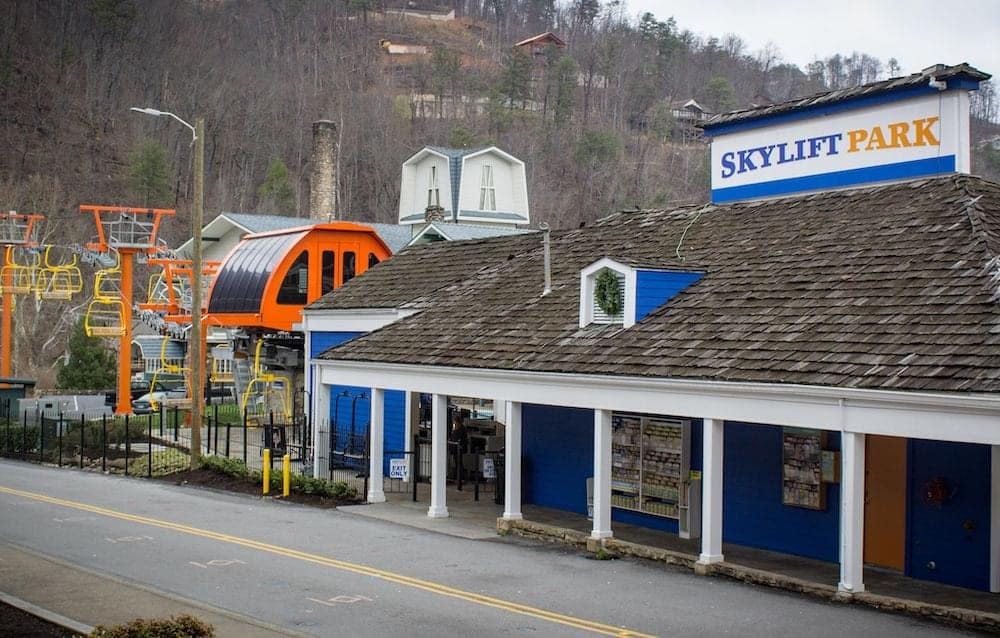 Everything You Need to Know About the Gatlinburg SkyLift Park