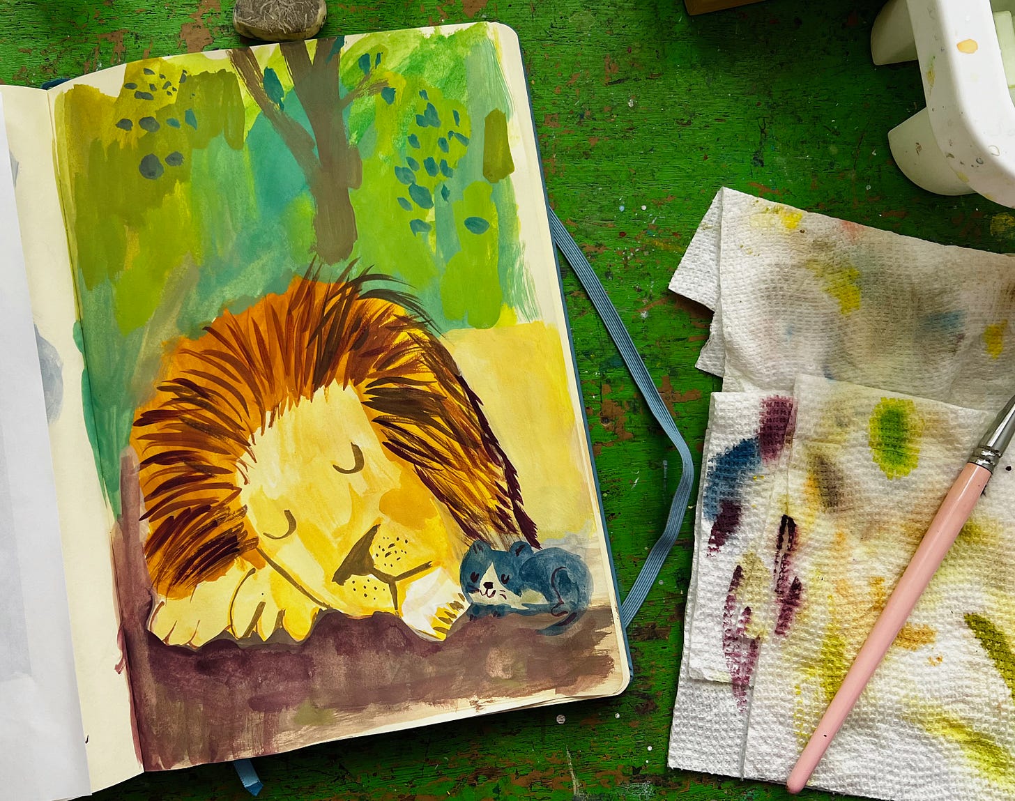 sketchbook illustration of a lion and kitten by beth spencer