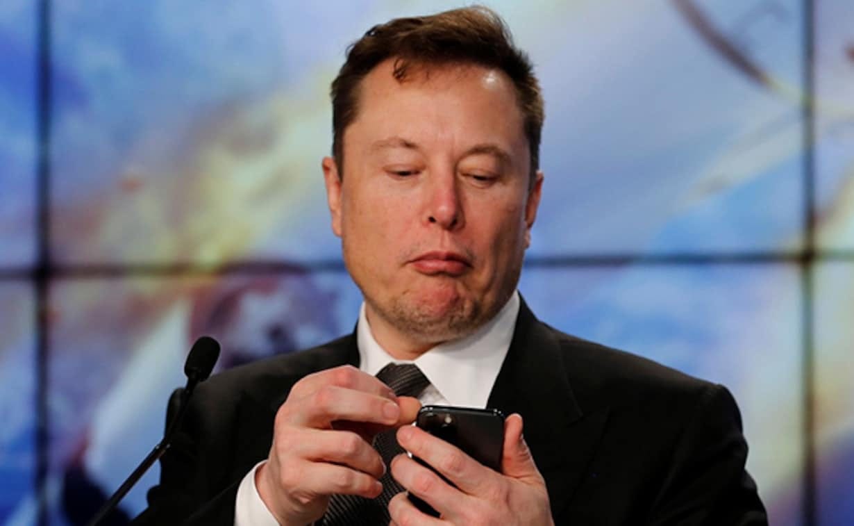 Elon Musk's Meme On Getting Rid Of Skype Leaves The Internet In Splits