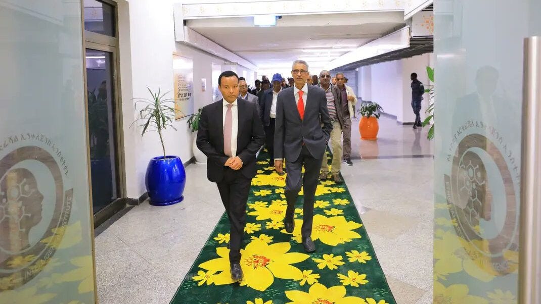 Worku Gachana, head of Ethiopian Artificial Intelligence Institute (Left), General Abraha Kassa, head of Eritrean National Security Agency (Right) Picture: Yemane G. Meskel/twitter
