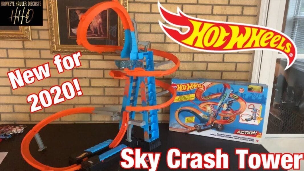 2020 hottest toys for children Hot Wheels Sky Crash Tower Track Set