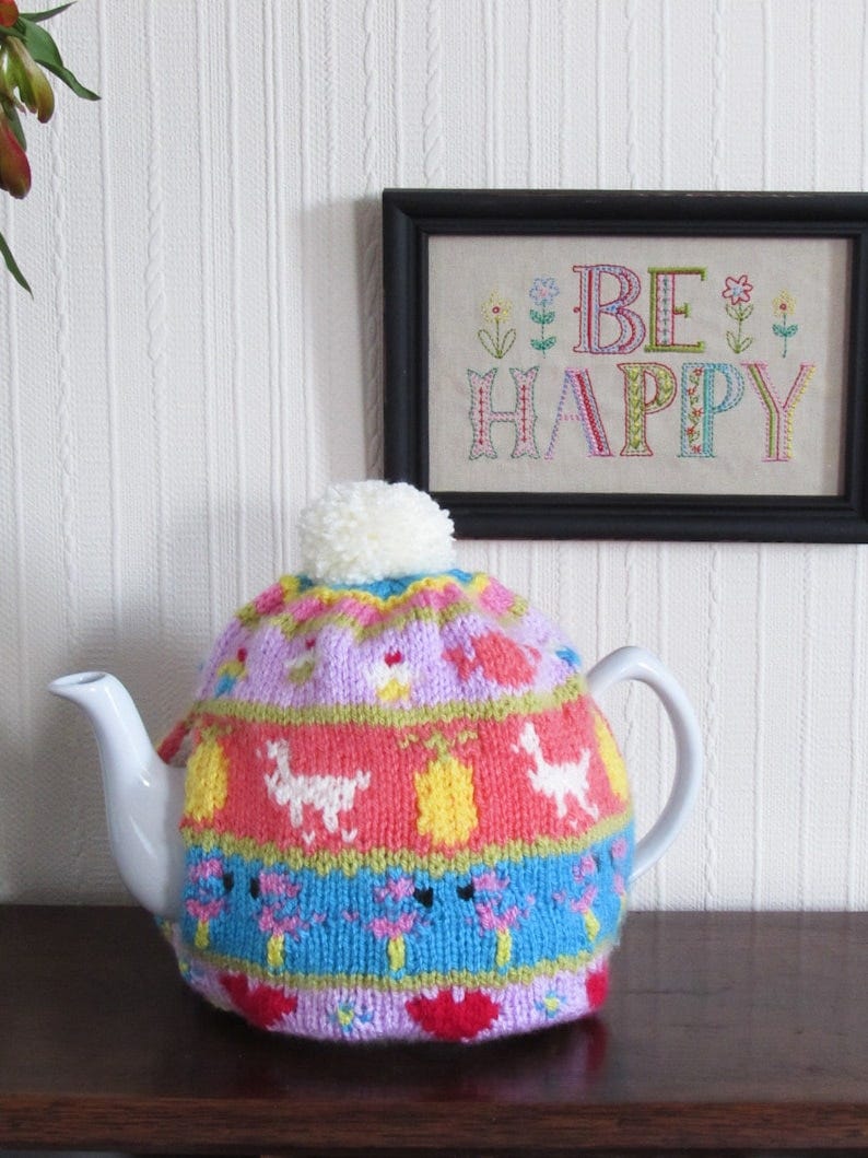 My Favourite Things Fair Isle Tea Cosy Knitting Pattern image 7