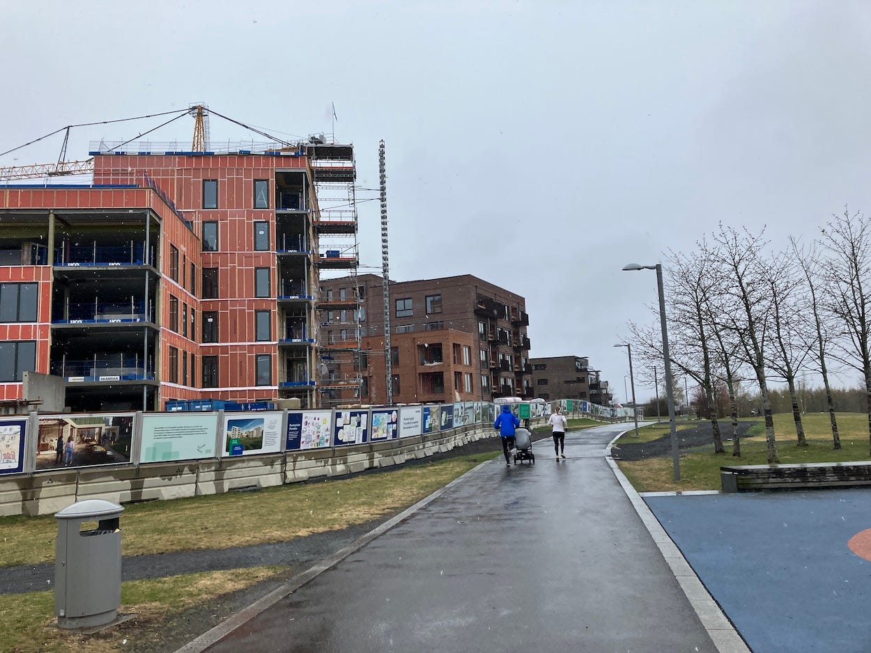 Course goes past new buildings