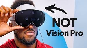 Android XR Headset ...