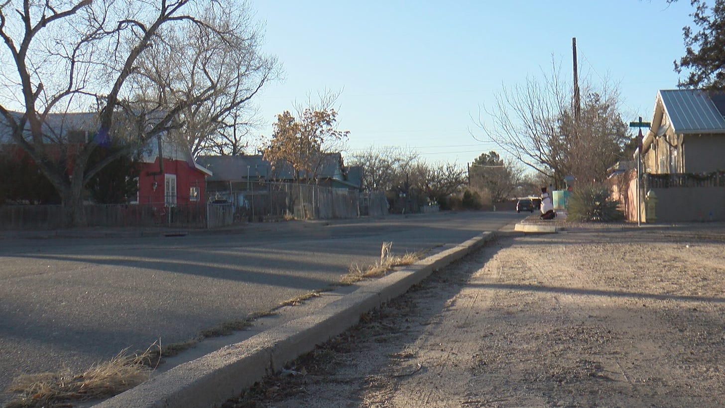 Albuquerque homeowner fights city over sidewalk requirements | KRQE News 13