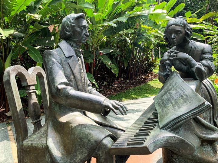 Piano sculpture, Singapore