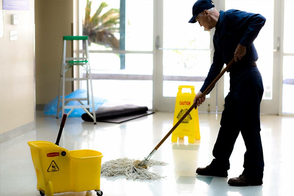 7 Reasons Why You Should Start a Cleaning Franchise - Corvus