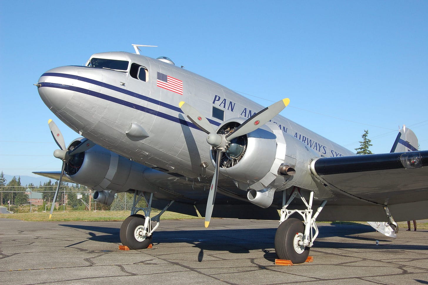 Everett-based DC-3 leaves Saturday for D-Day, Berlin Air Lift celebrations  - Leeham News and Analysis