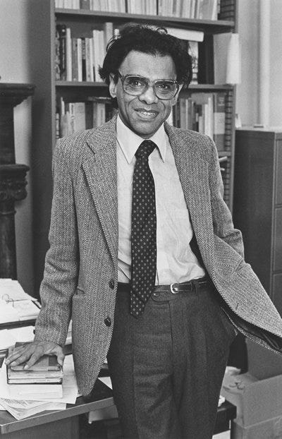 Lenses - ENVISIONING SOUTH ASIA - The University of Chicago Library