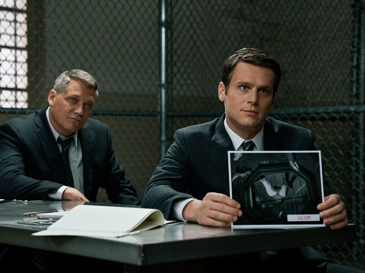 Mindhunter Review: An Appealingly Repulsing Serial Killer Study | Vanity  Fair