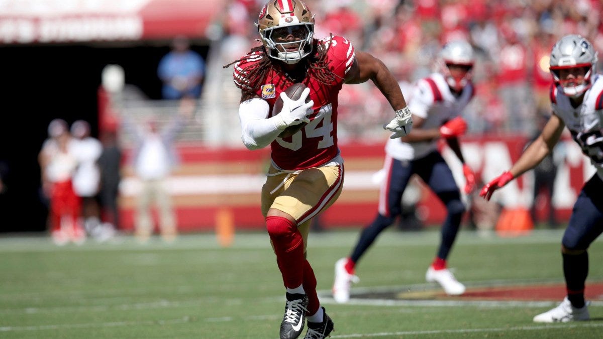 49ers LB Fred Warner is making his case as the NFL's best defensive player
