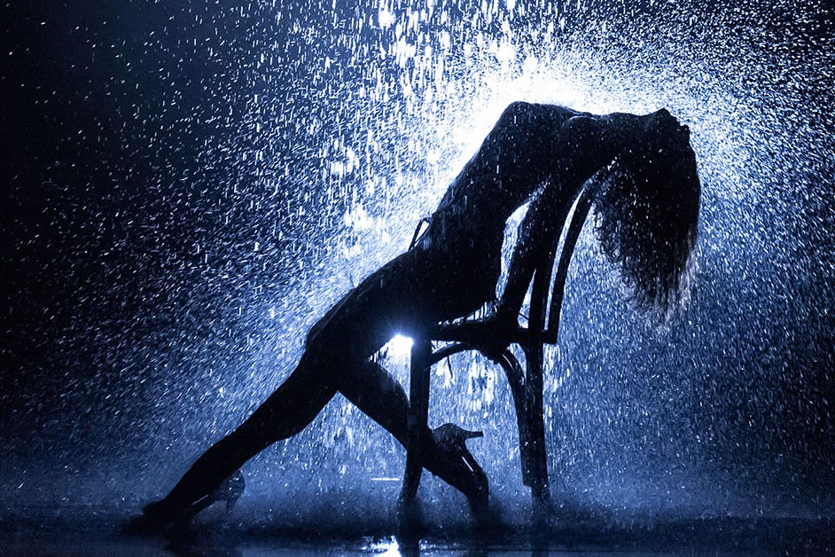 Jennifer Beals Remembers Flashdance with Andy Cohen | The Daily Dish