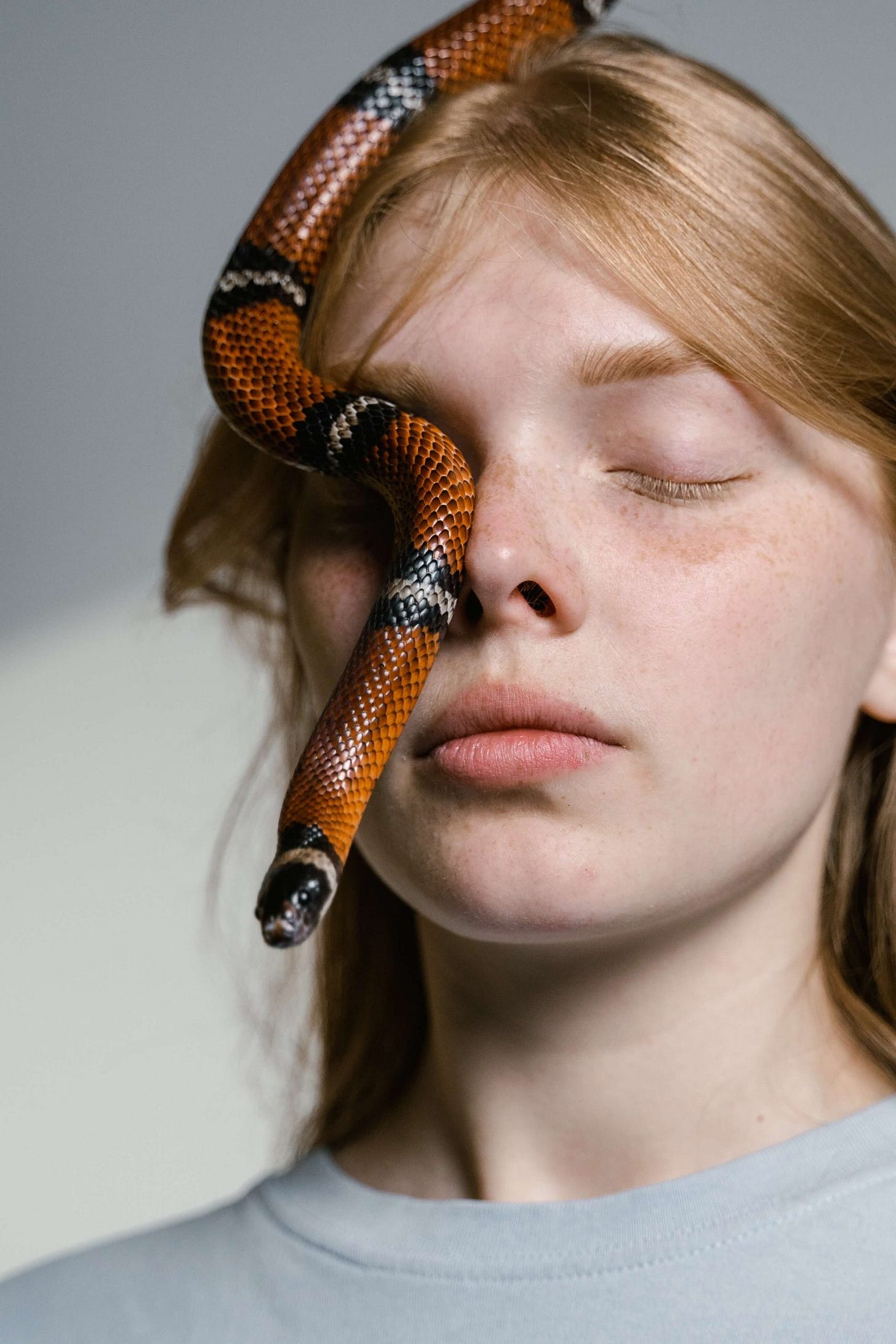 snake on face scary